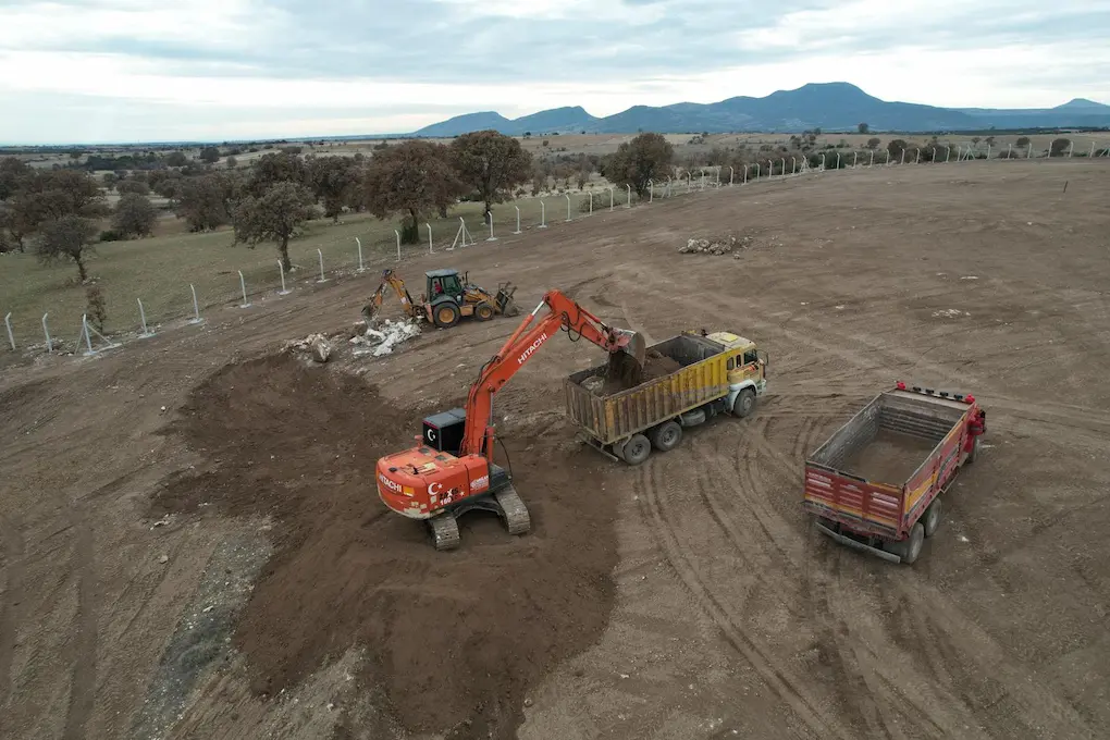 Güneş Enerjisi Hafriyat Alanı
